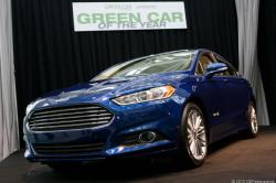 FORD FUSION green