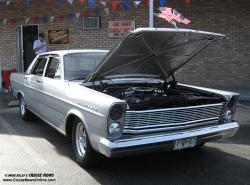 FORD GALAXIE 500 brown