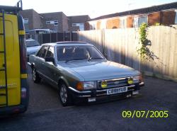 FORD GRANADA 2.8 green