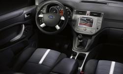 FORD KUGA 2.0 interior