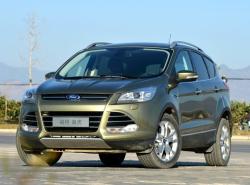 FORD KUGA green