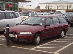 FORD MONDEO 1.8 ESTATE brown