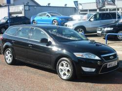 FORD MONDEO 1.8 ESTATE interior