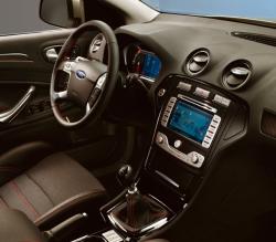 FORD MONDEO interior