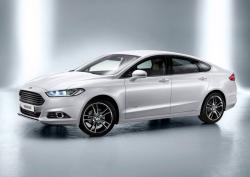 FORD MONDEO white