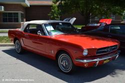 FORD MUSTANG 289 white