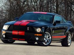 FORD MUSTANG red