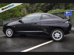 FORD PUMA black