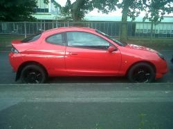 FORD PUMA red