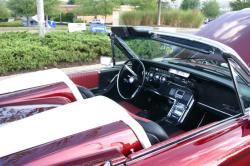 FORD THUNDERBIRD CAR interior