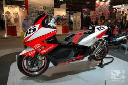 GILERA GP 800 red