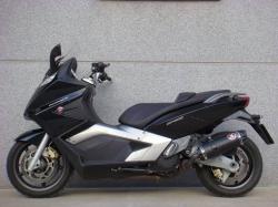 GILERA GP800 black