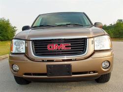 GMC ENVOY brown