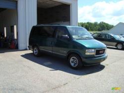 GMC SAFARI VAN green