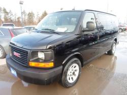 GMC SAVANA black