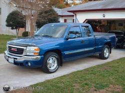 GMC SIERRA blue