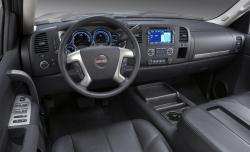 GMC SIERRA interior