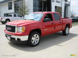 GMC SIERRA red