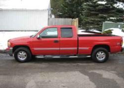 GMC SIERRA red