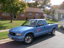 GMC SONOMA red