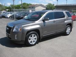 GMC TERRAIN AWD brown