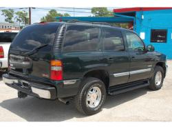 GMC YUKON green