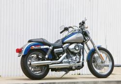 harley-davidson dyna custom