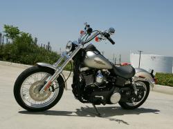 harley-davidson dyna custom