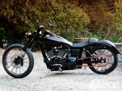 harley-davidson dyna custom