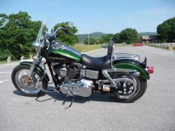 HARLEY-DAVIDSON DYNA green