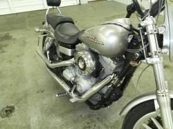 HARLEY-DAVIDSON DYNA silver