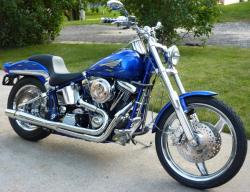 HARLEY-DAVIDSON SOFTAIL blue