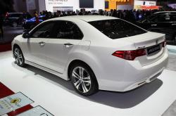 HONDA ACCORD white