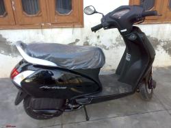 HONDA ACTIVA silver