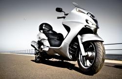 HONDA FJS 600 SILVER WING white