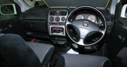 HONDA LIFE interior