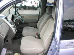 HONDA MOBILIO interior