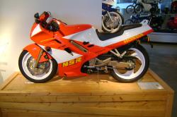 HONDA NSR red