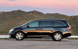 HONDA ODYSSEY black