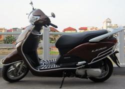 HONDA PCX brown