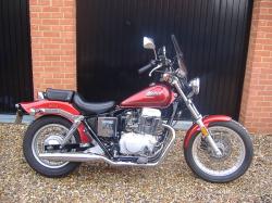 HONDA REBEL red