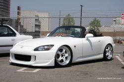 HONDA S 2000 white