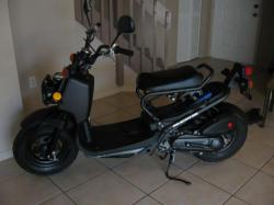 HONDA ZOOMER black