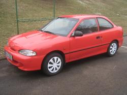 HYUNDAI ACCENT 1.3 red