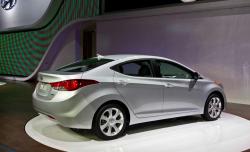 hyundai elantra at