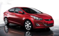 HYUNDAI ELANTRA AT red