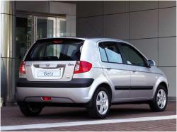 HYUNDAI GETZ red