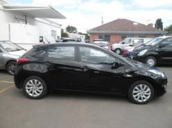 HYUNDAI I 30 black