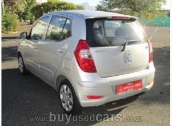 HYUNDAI I10 1.1 green