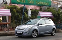 HYUNDAI I10 silver